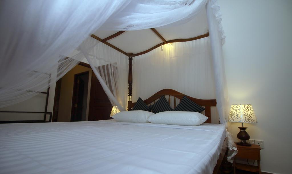 Il Nido Beach Home Galle Exterior photo