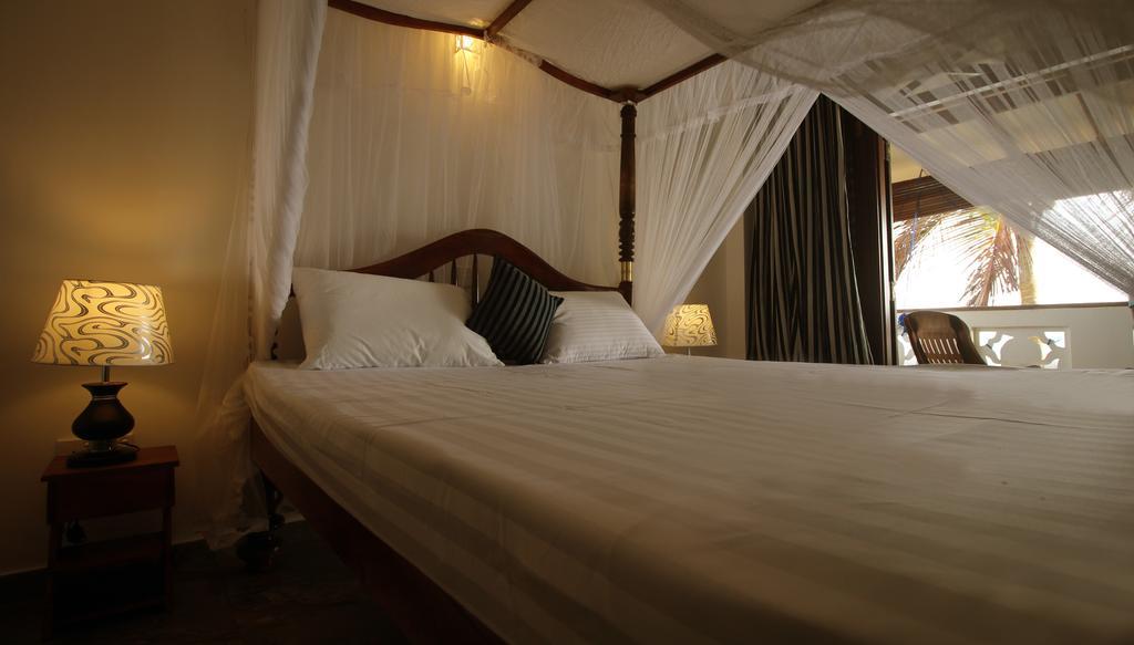 Il Nido Beach Home Galle Exterior photo