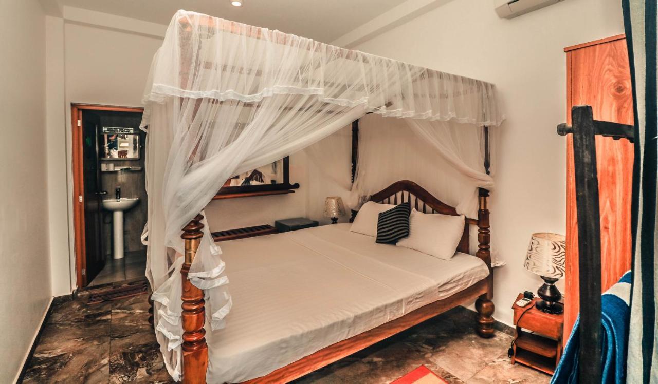 Il Nido Beach Home Galle Exterior photo