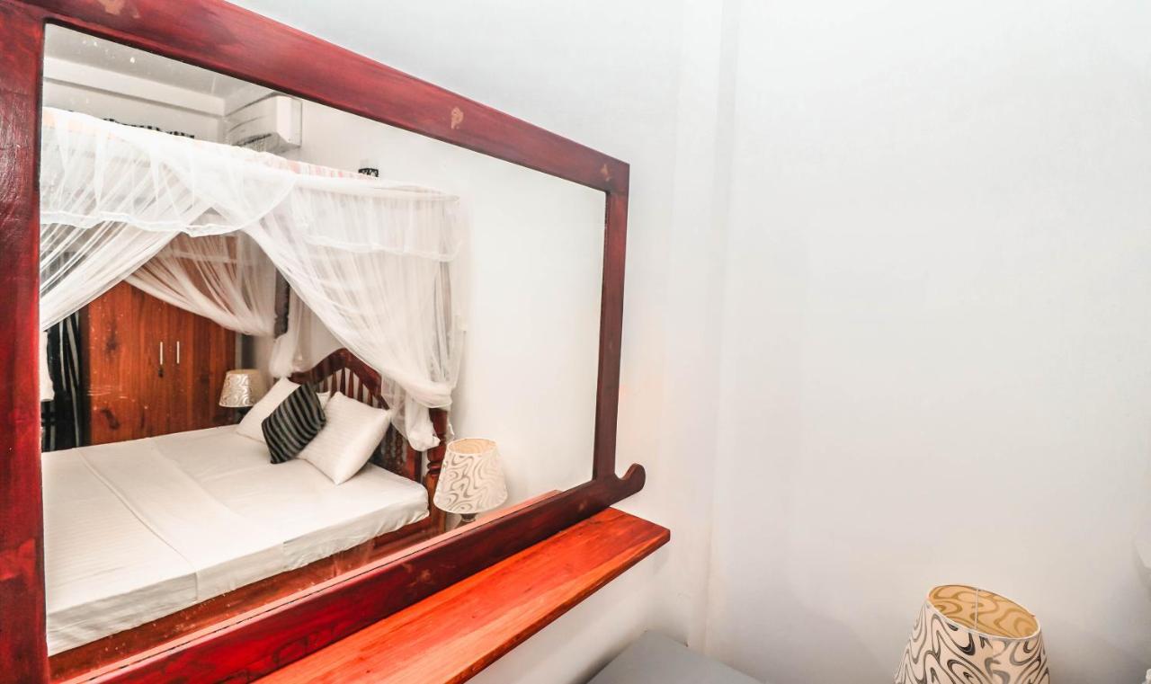 Il Nido Beach Home Galle Exterior photo