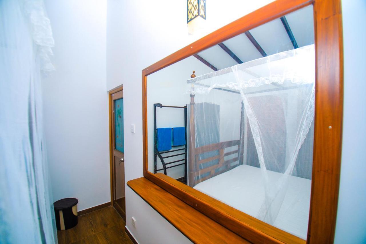 Il Nido Beach Home Galle Exterior photo