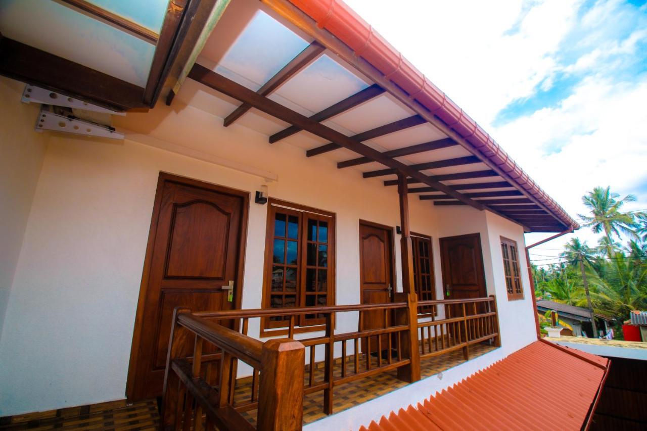 Il Nido Beach Home Galle Exterior photo